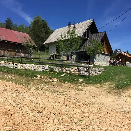 Guest house Dobra Voda