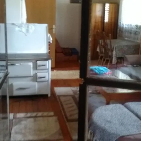 Guest house Dobra Voda *
